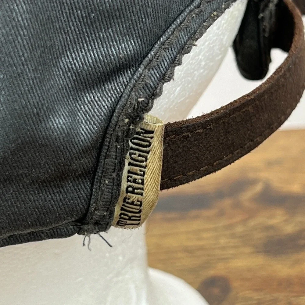 True Religion Waxed Cotton Spellout Logo Baseball Hat‎ Leather Strapback